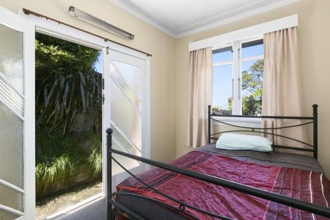 Photo of property in 10 Melrose Street, Roslyn, Dunedin, 9010