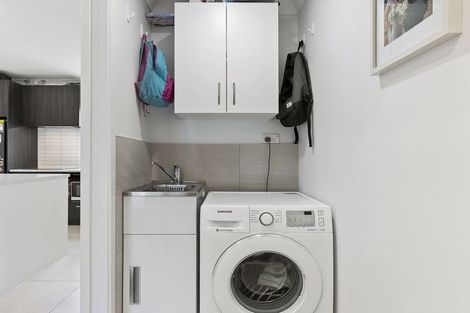 Photo of property in 49 Koura Drive, Red Beach, 0932