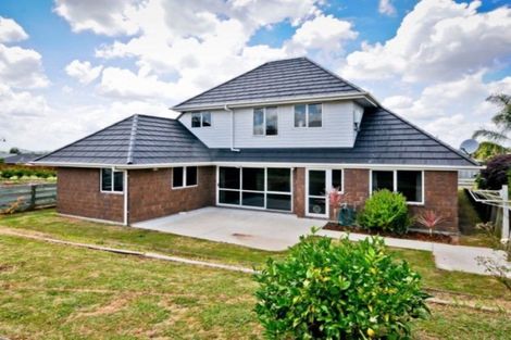 Photo of property in 116 Farnborough Drive, Grandview Heights, Hamilton, 3200