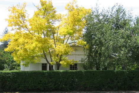 Photo of property in 2 Lloyd Avenue, Mount Albert, Auckland, 1025