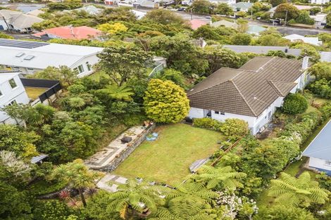 Photo of property in 25 Collier Avenue, Karori, Wellington, 6012