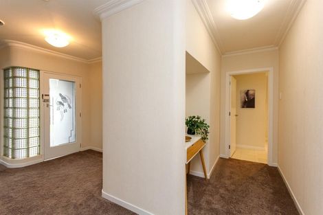 Photo of property in 293a Carrington Street, Vogeltown, New Plymouth, 4310