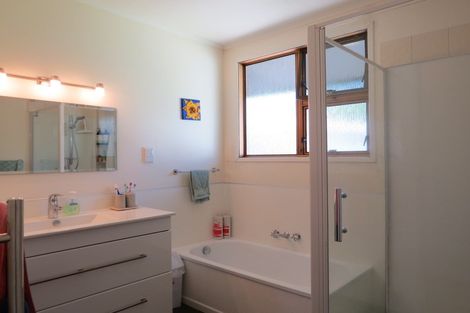 Photo of property in 30 Driving Creek Road, Coromandel, 3506