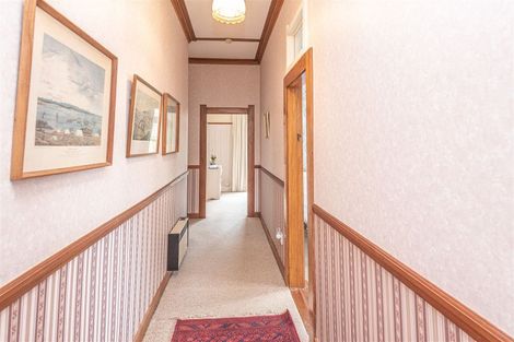 Photo of property in 28 Peakes Road, Saint Johns Hill, Whanganui, 4501