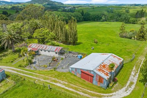 Photo of property in 91 Whaka Street, Maungaturoto, 0520