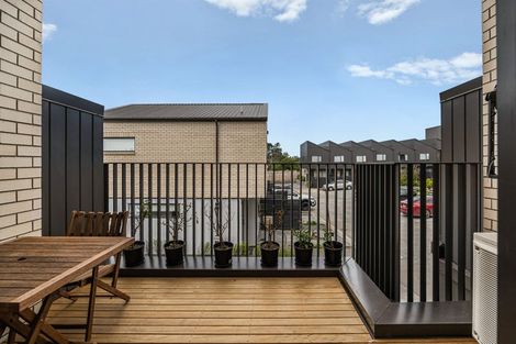 Photo of property in 2/28 Westgate Drive, Westgate, Auckland, 0614