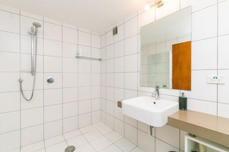 Photo of property in 74 Ranui Crescent, Khandallah, Wellington, 6035