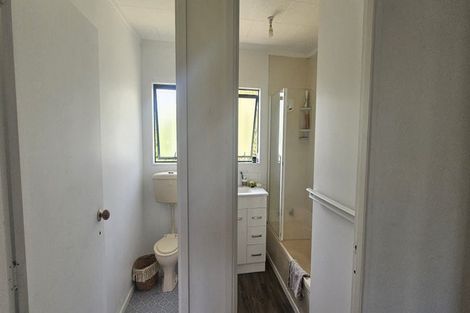 Photo of property in 8a Kane Road, Papamoa Beach, Papamoa, 3118