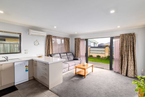Photo of property in 78c Wattle Drive, New Brighton, Christchurch, 8083