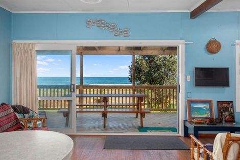 Photo of property in 10740b State Highway 35, Waihau Bay, Te Kaha, 3199