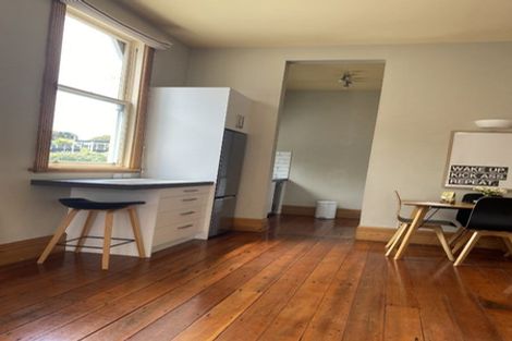 Photo of property in 1/12 Murphy Street, Thorndon, Wellington, 6011