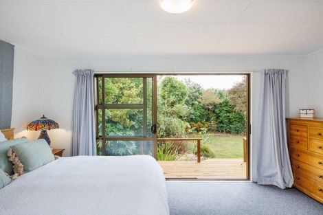 Photo of property in 23 Eyre Road, Linton, Palmerston North, 4472