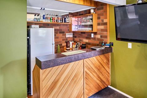 Photo of property in 18 Solander Place, Whitby, Porirua, 5024