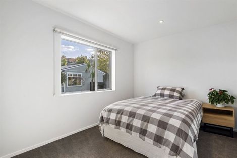 Photo of property in 68 Hebron Road, Waiake, Auckland, 0630