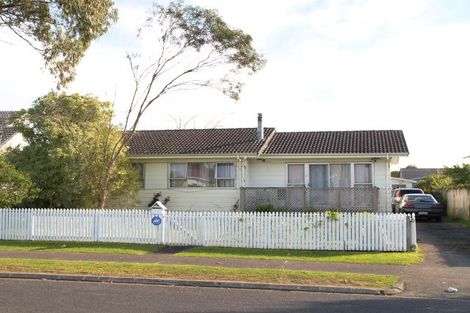 Photo of property in 16 Chelburn Crescent, Mangere East, Auckland, 2024