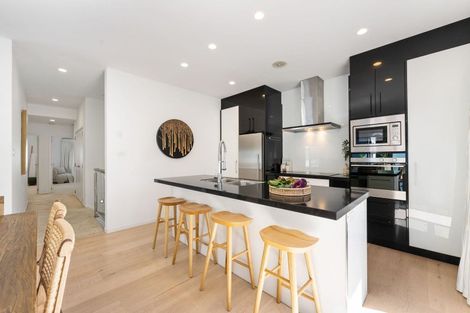 Photo of property in 64b Maunganui Road, Mount Maunganui, 3116