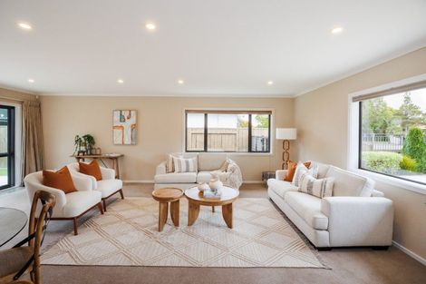 Photo of property in 18 Thomson Street, West End, Palmerston North, 4412