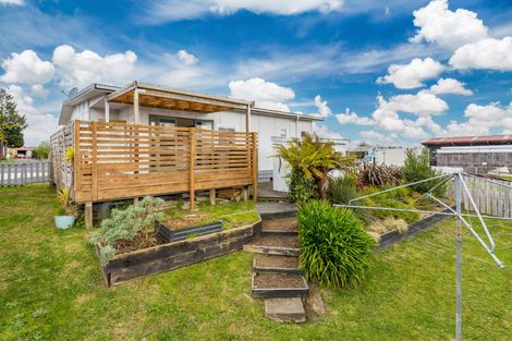 Photo of property in 6 Cambridge Street, Putaruru, 3411