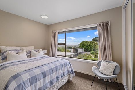Photo of property in 36 Dyers Pass Road, Cashmere, Christchurch, 8022