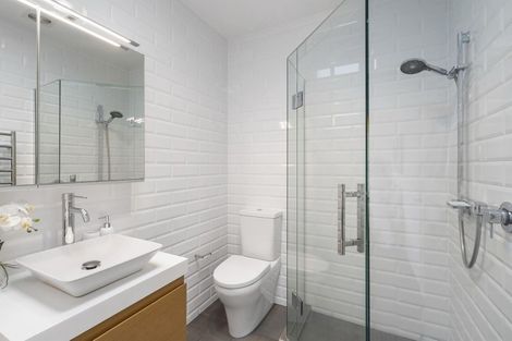 Photo of property in 3 Northumberland Avenue, Hauraki, Auckland, 0622