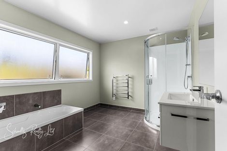 Photo of property in 918 Oneriri Road, Kaiwaka, 0573