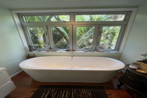 Photo of property in 282 Motutara Road, Muriwai, Waimauku, 0881