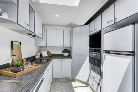 Photo of property in 16a Greers Road, Ilam, Christchurch, 8041