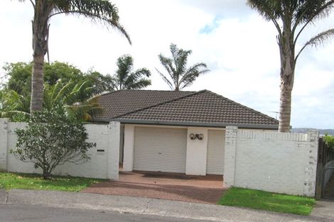 Photo of property in 24 Tatyana Place, Massey, Auckland, 0614