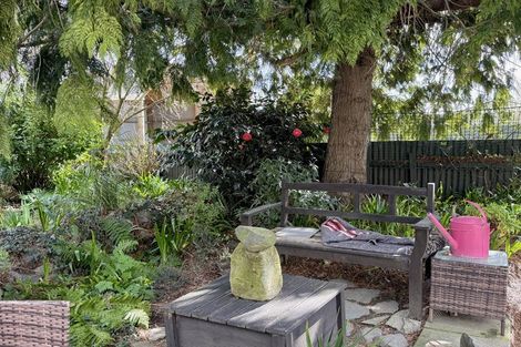Photo of property in 4 Exeter Street, Waimate, 7924