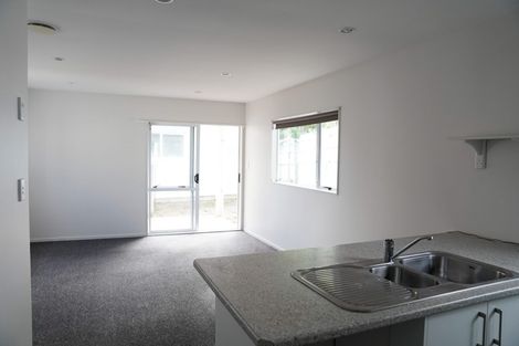 Photo of property in 13 Gala Place, Henderson, Auckland, 0612