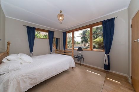 Photo of property in 1 Stoke Place, Awapuni, Palmerston North, 4412