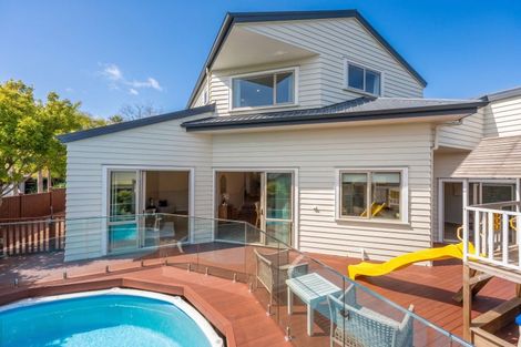 Photo of property in 39 Scarlet Oak Drive, Schnapper Rock, Auckland, 0632