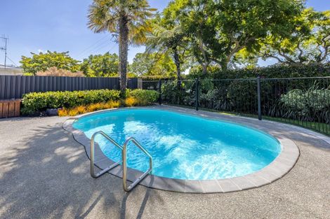 Photo of property in 2 Veronica Avenue, Marewa, Napier, 4110