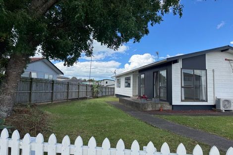 Photo of property in 3 Fiesta Drive, Half Moon Bay, Auckland, 2012