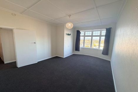 Photo of property in 69 Duncan Terrace, Kilbirnie, Wellington, 6022