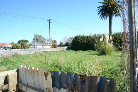 Photo of property in 17 Gloag Street, Waverley, 4510