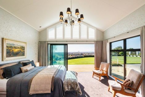 Photo of property in 21 The Strand, Fitzherbert, Palmerston North, 4410