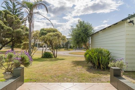 Photo of property in 13 Easdale Place, Pauanui, Hikuai, 3579