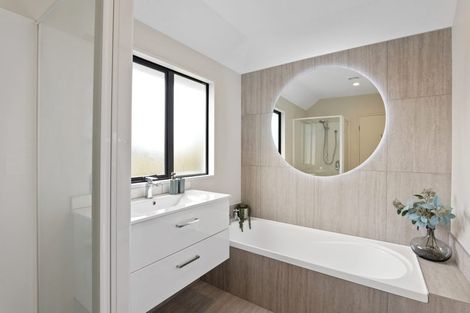 Photo of property in 1a Trist Place, Edgeware, Christchurch, 8013