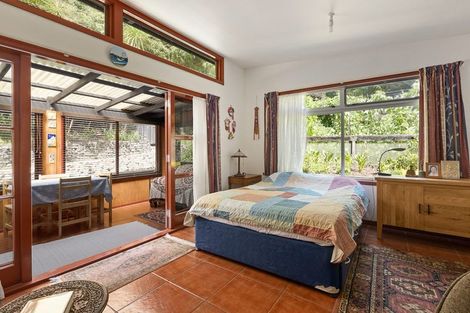 Photo of property in 26 Brick Bay Drive, Sandspit, Warkworth, 0982