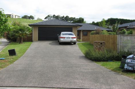 Photo of property in 7 Valley Fields Place, Pukekohe, 2120