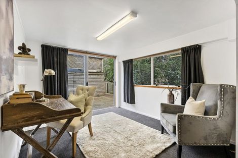 Photo of property in 13 Seymour Road, Mellons Bay, Auckland, 2014