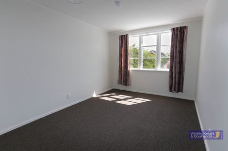 Photo of property in 18 Broadbent Street, Riccarton, Christchurch, 8041