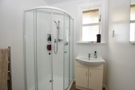 Photo of property in 226 High Street North, Carterton, 5713