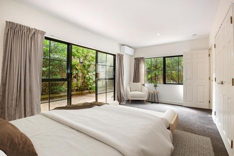 Photo of property in 16g Hobson Street, Thorndon, Wellington, 6011