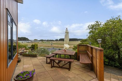 Photo of property in 17 Victoria Street, Foxton, 4814