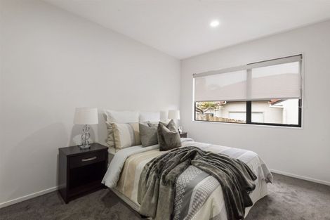 Photo of property in 7 Graham Collins Drive, Windsor Park, Auckland, 0632