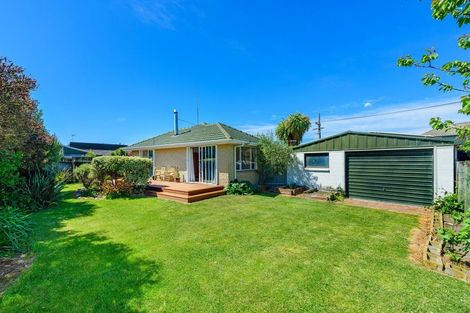Photo of property in 28 Sandra Street, South New Brighton, Christchurch, 8062