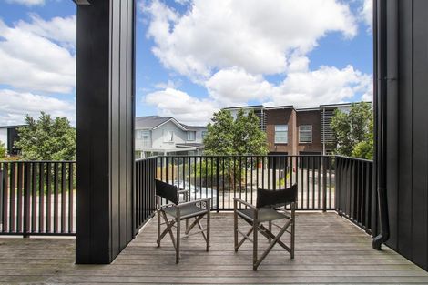 Photo of property in 93 Bomb Point Drive, Hobsonville, Auckland, 0616