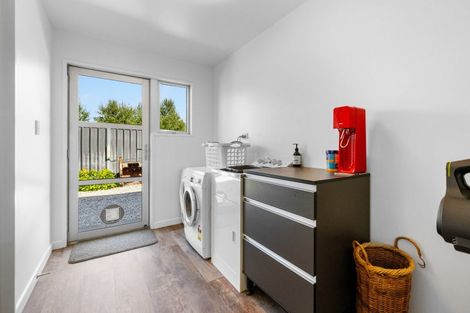 Photo of property in 35 Eureka Street, Alexandra, 9320